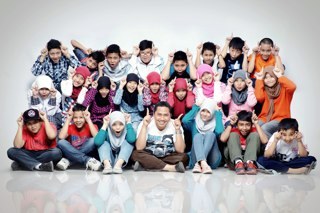 This is us the TheTremendous ! The 6th gen of @dhischool and the unpredictable teenagers !
