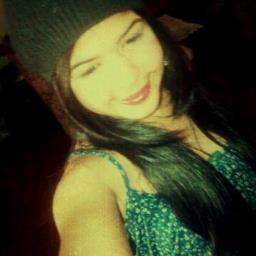 Reconozco que no soy perfecta, cometo errores como todo ser humano pero siempre aprendo de ellos; pues me propongo a una vida mejor dando lo mejor de mi 4:20*,*