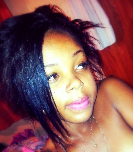 Follow me please :p - #TeamEly , #TeamWeed , #TeamSex ♥