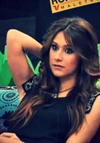 Soy Argirista SIEMPRE apoyo a la ganadora de Gran Hermano 14 @gastargi una chica  , sincera , autentica , leal vamos perfecta! #Argiganadora ;)