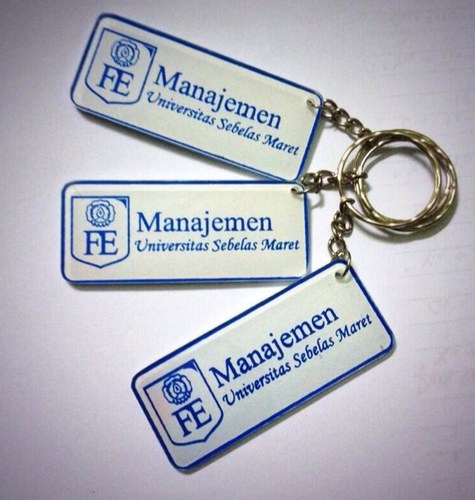 Official twitter account of Manajemen Universitas Sebelas Maret 2013