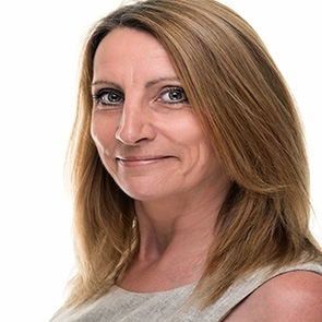 Busy mum, letting agency boss, perfect wife. Home Finders at Richard James -