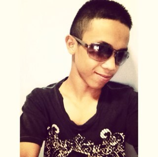 ponxiidonbon's profile picture. 