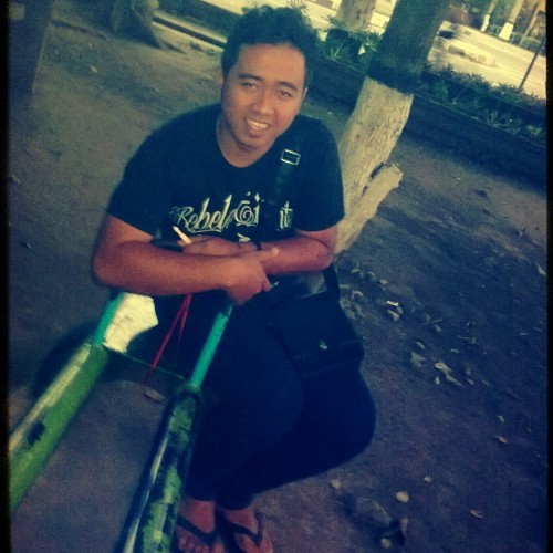 ardol_odol's profile picture. ||Yogyakarta || Amikom || Islam ||