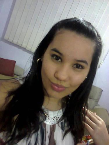 Viver sem amar não é realmente viver.