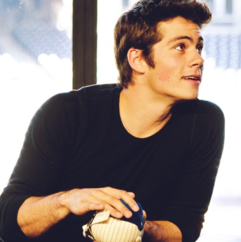 phonyobrien's profile picture. You just wasted about 5 seconds of your life.