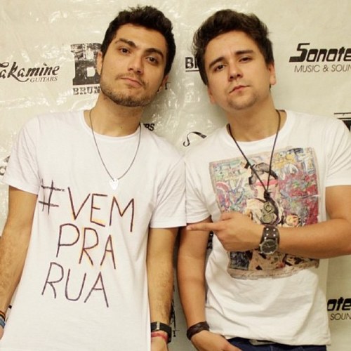 desculpa o palavrão mais você são foda pra caralho. ( @BruninhoCerri @davi_avila @BruninhoeDavi