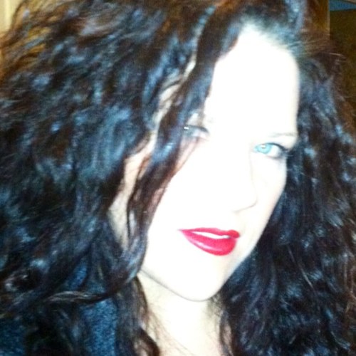 KimDarabaris's profile picture. Inspired by all runners and driven to push myself farther than I ever have.....always in training. #newrunner #runningsolo #perfectlyimperfect