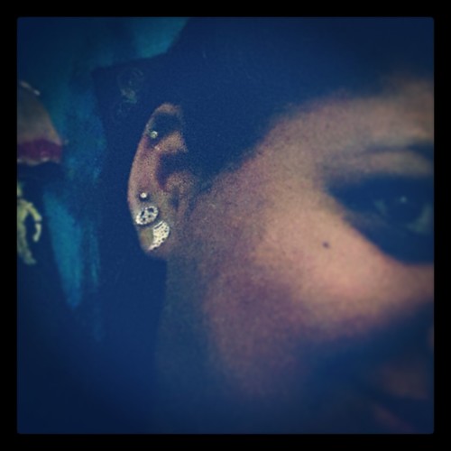 AriPari_13's profile picture. You'll never know what I am... If only to fly...