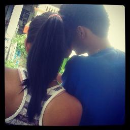 ک!мþℓعмэи†э↘NO SOii MEJOR Nii PEOR QUE NADiiE SOLO SOii DiiFERENTE :) SOii HUMiiLDE - COTiiZAO' CON QiiEN LO ES CON MiiGOO' PERO TENGOO UN GRAN CORAZON..