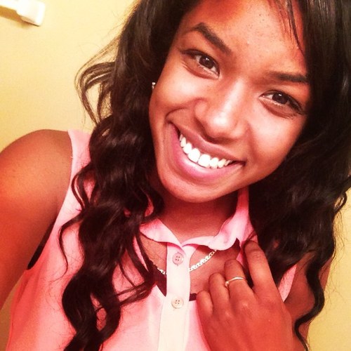 18.
UCO'17.
Pediatricion is my mission.
DETERMINED.
Track & Field. ❤
Follow me on instagram @deebabyyy_13.