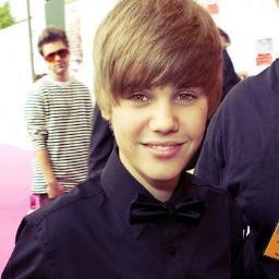 keepvoting4juju's profile picture. 