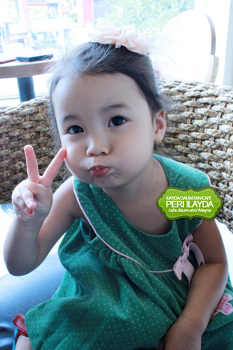 Seohyun umma♥ Mamah Aiyu♥ Minzy-Juniel-Luna unnie♥ ZIYU!