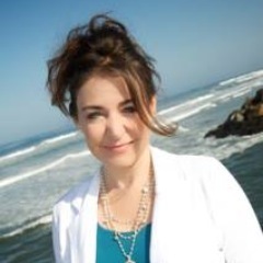 Psychotherapist, Trainer, Founder of Julieann Myers- Center for Healthy Change. LCSW, CACIII, MAC, EMDR and CSAT Certified, EMDRIA Approved Consultant