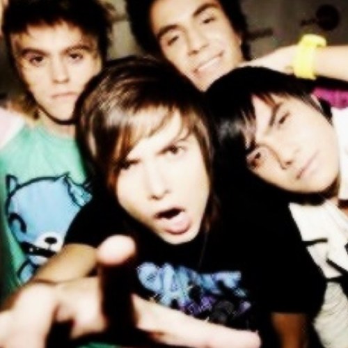 FCO Dedicado A @Rockrestart Desde : 01/05/10 oficializado Pelo @pelanzarestart dia : 21/05/10