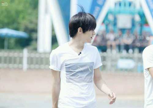 FTISLAND♥INFINITE ♥ It's a beautiful world~HAHAHAHA^^