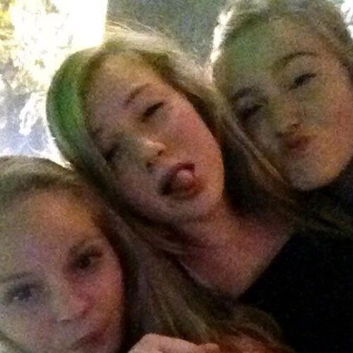 Ndda2b,♥,IloveYouMyBestxZyia #TeamAltijdLachen w/ ,@Zyiaa /schat,ikhouvanje xkus floortje , tatum is schatjexmarc / iloveyoucutiexhanna/inbrekertjexa