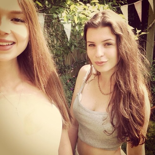 velvetfbrown's profile picture. 