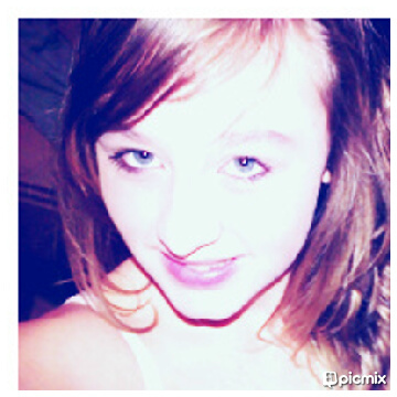 like musiek, dans,kye en net met my vriende en vriendine te kye en my lewe te geniet en my lewe vol yt te leef