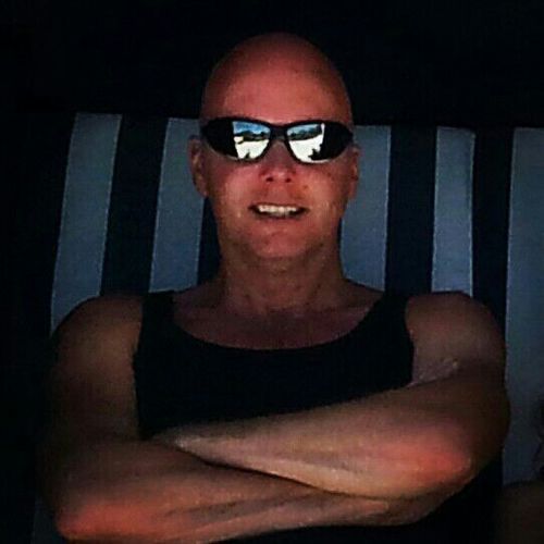 Jut1965's profile picture. 