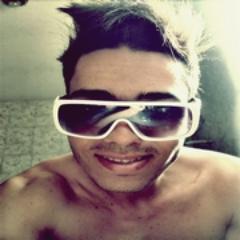 NO MUSIC = NO LIFE! Junte-se a mim, ou lute contra mim! - @DifusoraOba