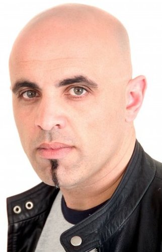 F/T Professional vocalist & P/T Event Coordinator specialising in Artist & Stage Management. All views & opinions expressed on here are my own