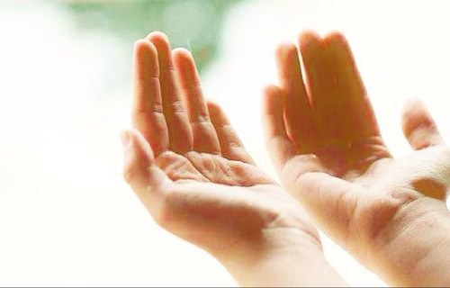 صدقه جاريه  لجميع موتي المسلمين