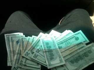 CaMe fRom dha bottom not far to qo to dha top ...! Get money Stay loyal Stay strappd!!!