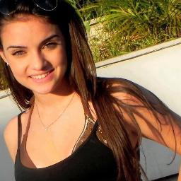 O amor só é lindo, quando encontramos alguém que nos transforme no melhor que podemos ser..
