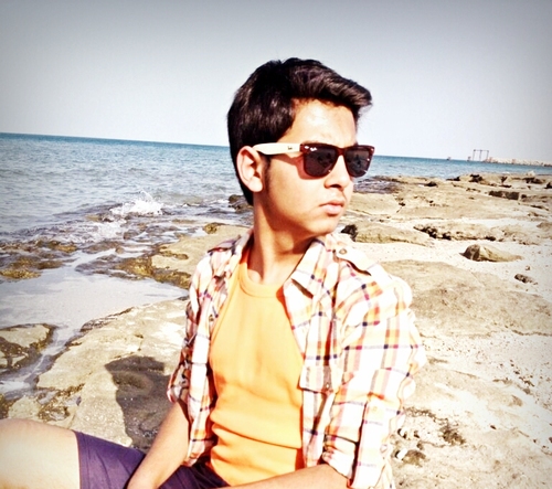 hassanfaraaaz's profile picture. Take me as I'am , Or watch me as I go.