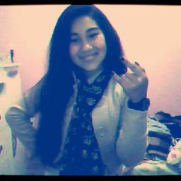 Sou grêmista , gêmeniana , sou chata , amo meus amigos e a pessoa que eu gosto ;3