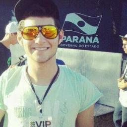 Willgarleth's profile picture. Certas coisas não têm sentido e nem razão para acontecer.
Sentimentos bons vêm e vão, temos que viver.
Abra os olhos, siga em frente, nada é pra sempre.