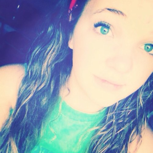 Im 12 years young Huntin, Fishin,and softball ⚾are my life✌ Follow me i follow back!!