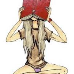 Soy una lectora, no por que elegi no tener vida, sino por que elegi tener muchas :)
Visita y descarga libros desde nuestro blog