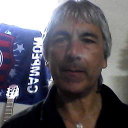 Luis cuervo de alma y vida......4 importantes valores en mi vida..Dios....mi familia....SAN LORENZO Y MI NACIÓN !!!