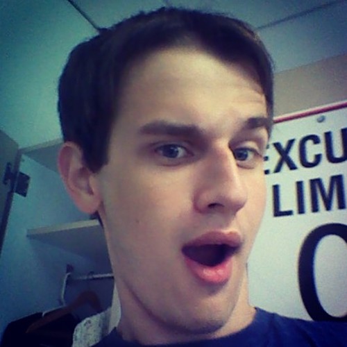 I'm a huge GAMER. Love video games. I'm 18 years old. Single. Follow me, I'll follow you.