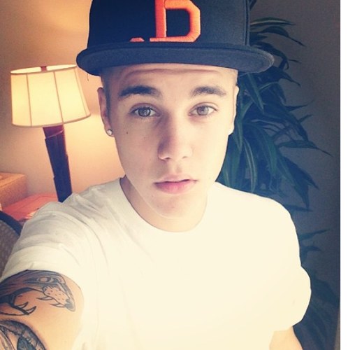 Justin| DM me| Singleee!