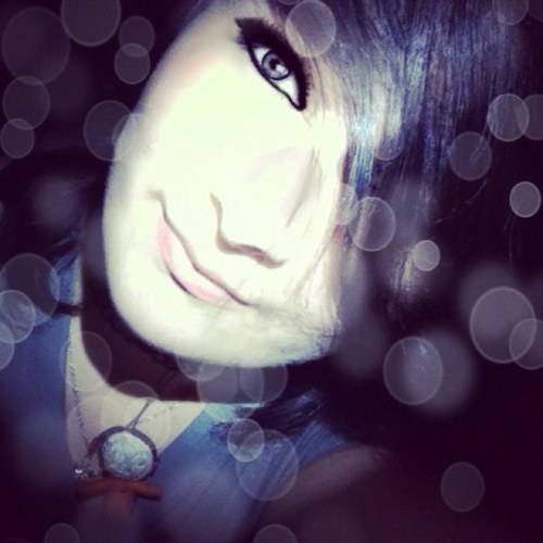 Hey guys, it's Kari. 14 Emo, scene, skater, drawer, dreamer. You know my name not my story. Taken 10/22/12. Well, this follow me. Tweet, tweet?