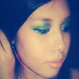 a fun loving person,who eats a lot, a book junkie & a believer of christ ..