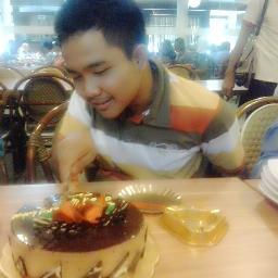 Ynurahmanto's profile picture. DinaHanifaningrum I AKATEKBgr l TeknikAutomotive l YamahaNOUVO'02 l Selalu Ada Cerita Diatas NOUVO #PadahalMah... ll