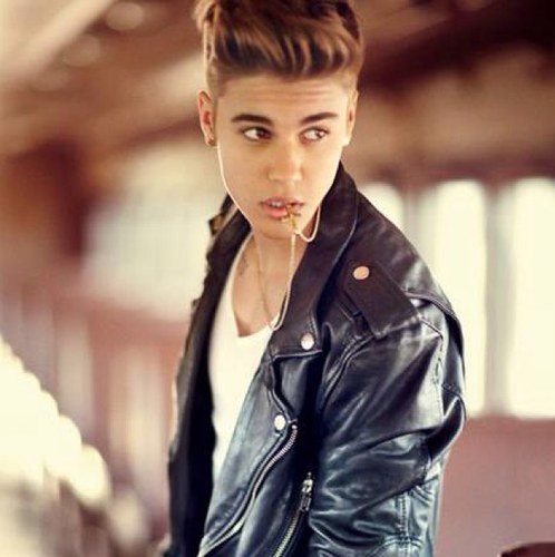 Im a beliber! I really want justin to follow me that would be my dream come true !