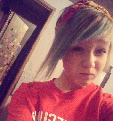 pierce the veil, sleeping with sirens, suicide silence, black veil brides, falling in reverse, korn. yes, yes I am a band loving girl (: STAY WEIRD.