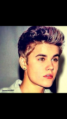 i love justin bieber ive been a belieber since day 1 follow me i follow back