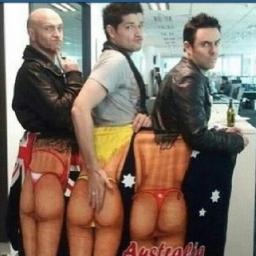 so uhm... i dont use this account anymore. follow @thisisdanny_ or @austriankatie :) 3 thank you.