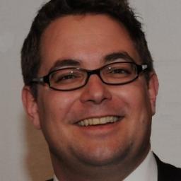 Bin nicht mehr aktiv auf Twitter. Du findest mich im blauen Himmel: @simonschlauri.bsky.social