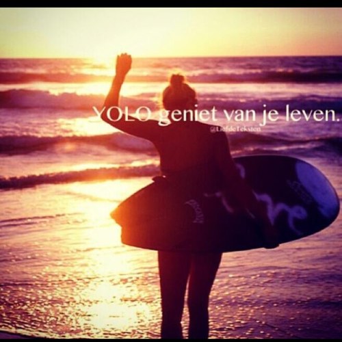 Gemaakt door tieners, voor tieners voor elke dag de leukste moppen, zinnen en foto's in je timeline ♡ ★☆★☆★ sterren account