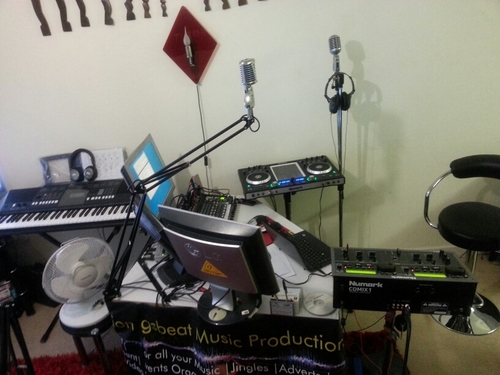 An African Online Radio Station with the best hits in Gospel, Hiplife, Highlife and many more.
