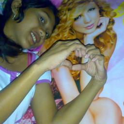 i love Taylor Swift forever and always  3