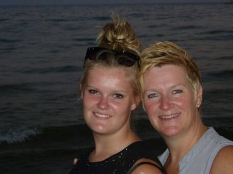 god made us best friends, cause he know our mom couldnt handle us as sisters xbarr
