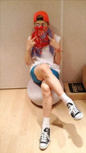 ผมเซโล่จากบัพบอทนะครับ:) I'm choi junhong or Zelo :) I'm just both not real. thank follow me. ♥